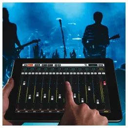 Soundcraft Ui12